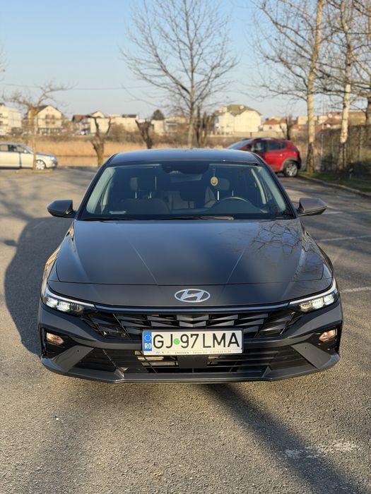 Hyundai Elantra CN7 2024