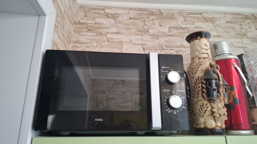 Микроволновая печь продам