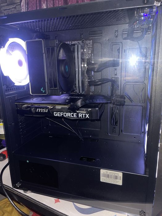 Vand pc gaming rtx 3060 12 gb si monitor 120hz