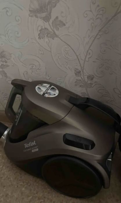 Продам пылесос в отличном состоянии.