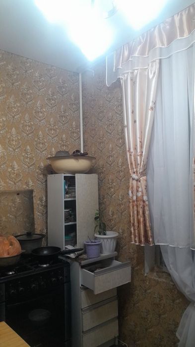Сдается 1 комнатная квартира Сергели 1.