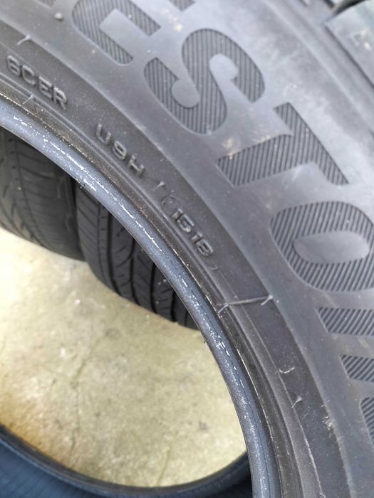 Set 215 60 17 Vara- Bridgestone- Duster