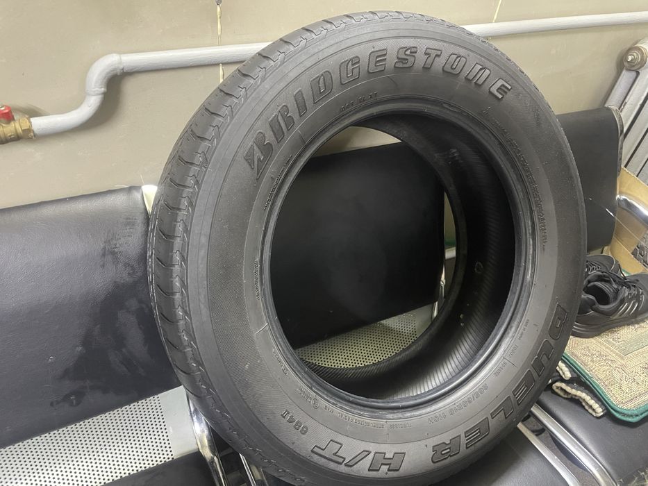 Резина Bridgestone  H/T 265/60/18