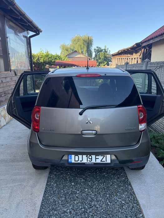 Vand Mitsubishi Colt