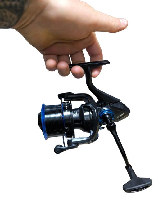 2 Lansete PRO FL Aventador Distance 3.90m 180g + 2 Mulinete TD8000