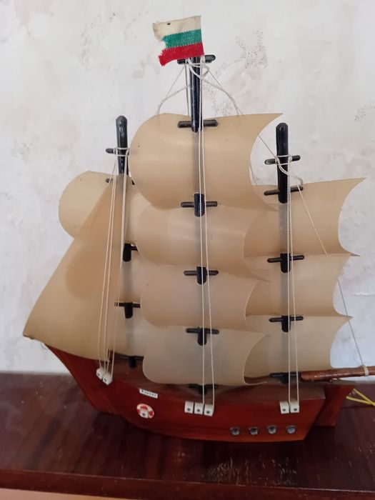 Антикварно корабче нощна лампа