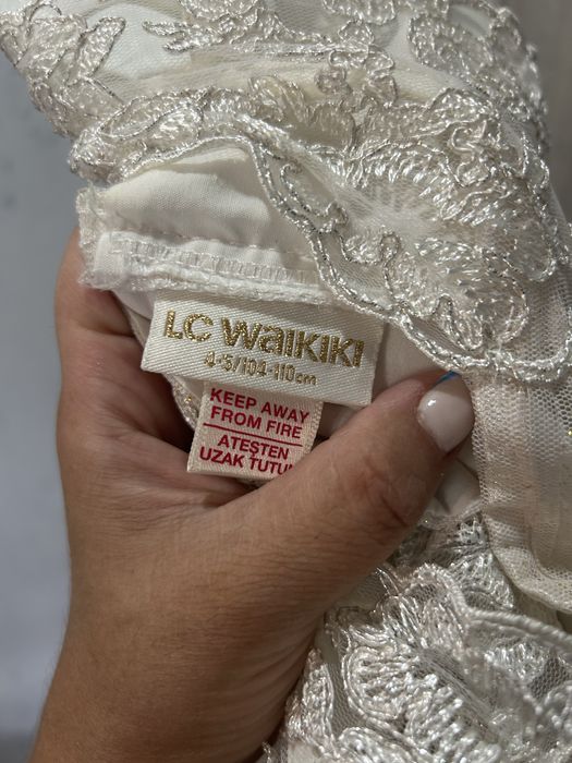 Рокля за момиче 4-5г.