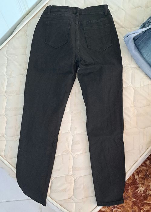 Дънки и панталони