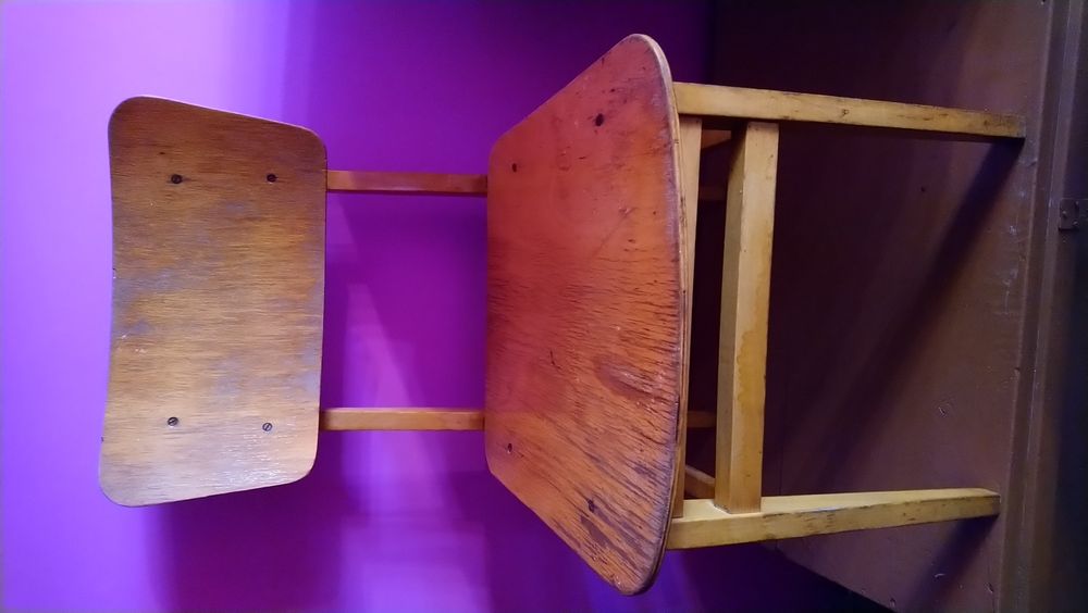 Кухненски СТОЛОВЕ от ДЪРВО -Трапезни- Удобни, Стабилни. Много Запазени