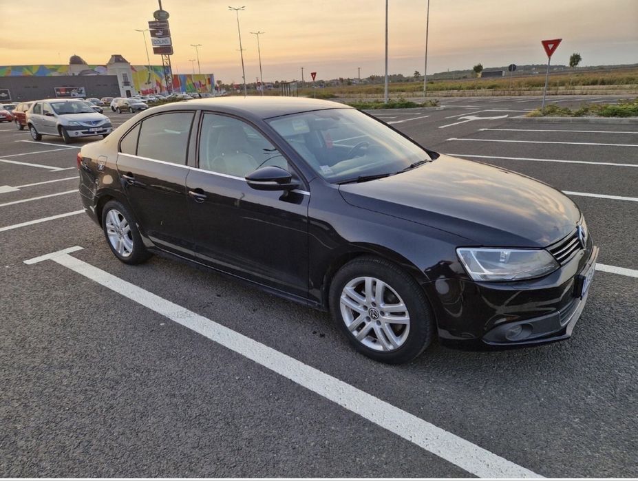 VW JETTA 2012 2.0 TDI