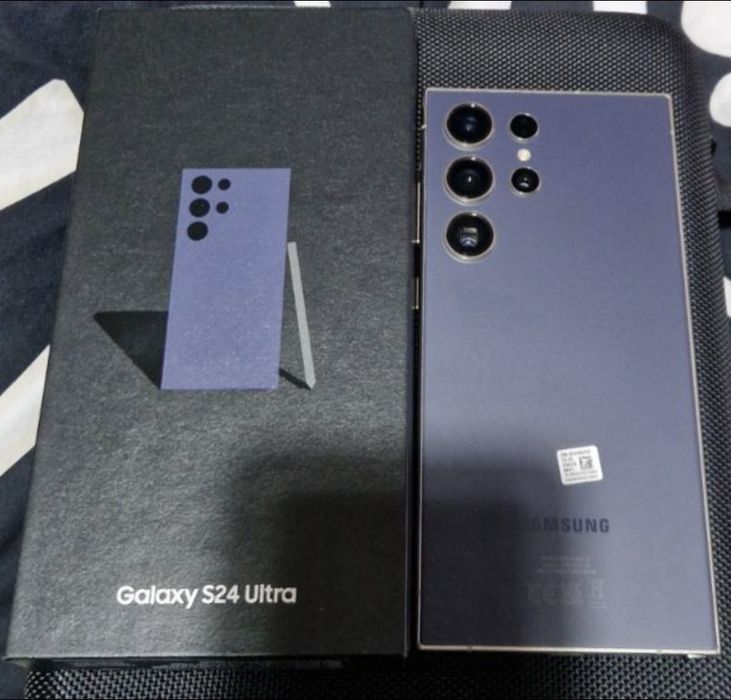 Samsung S24 ultra.  В отлично състояние.256 GB