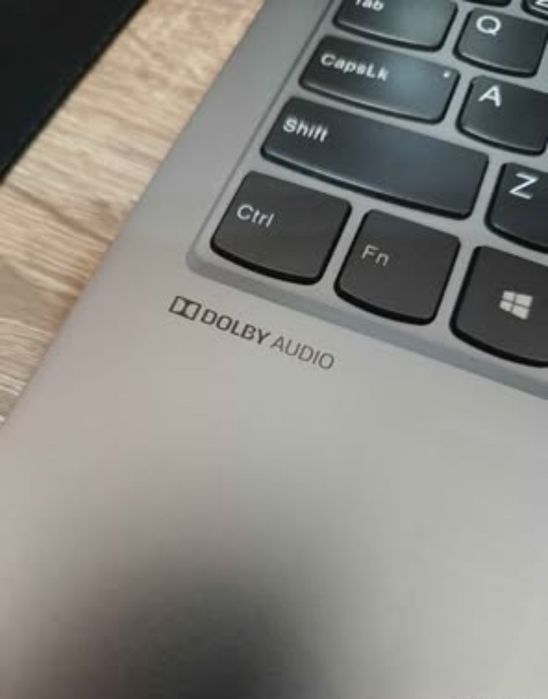 Lenovo IdeaPad 5 – Performanță i7 Gen 11 | 16GB DDR4 - 3200 Mhz RAM