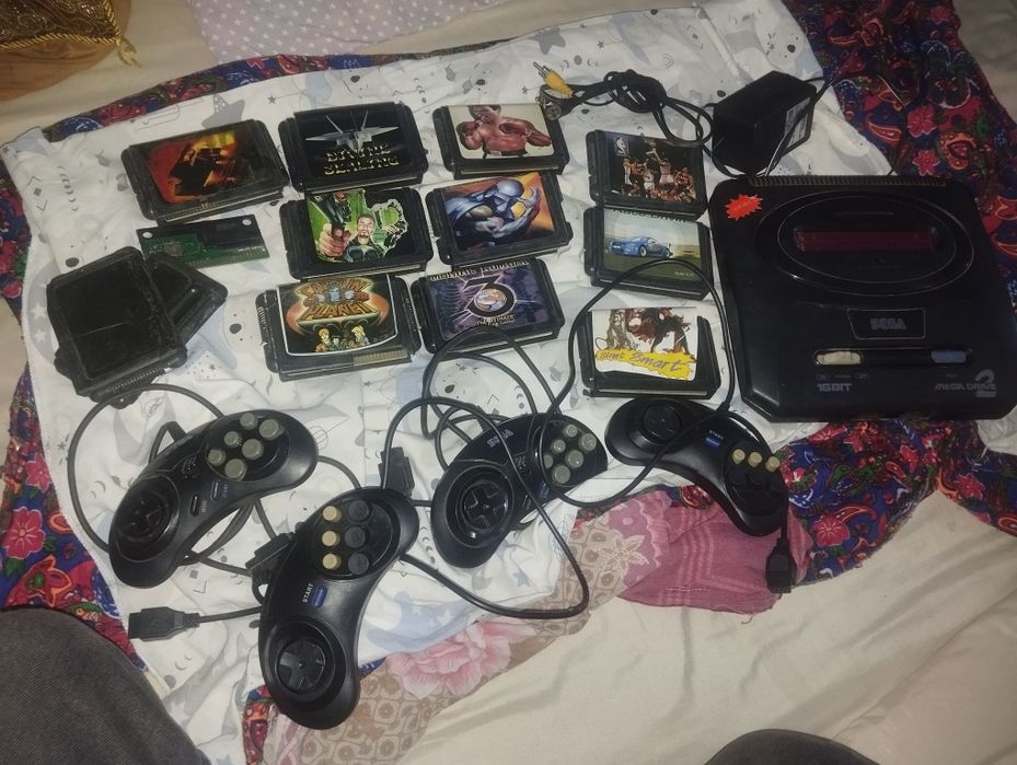 Продаетса сега Мега драйв все камплекте