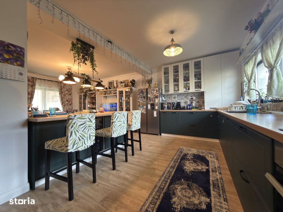 Vilă P+1 cu 4 Camere - Năvodari | TEREN 280MP
