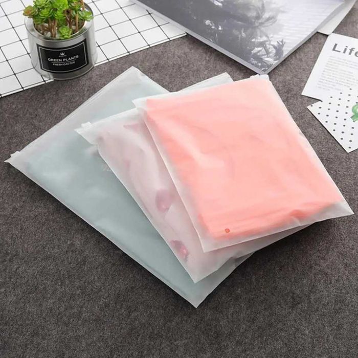 Матовый Зип пакет c бегунком для упаковки одежды. Zip Lock.