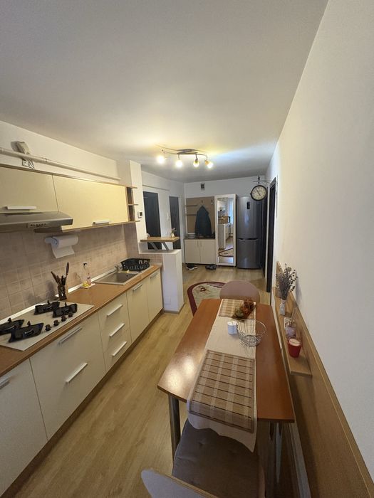 Apartament de inchiriat