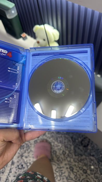 Продам Farcray5 и uncharted 4 пс 4 ps4