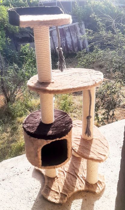 Когтеточки. Дома для кошек. Высота дома 1.20см
