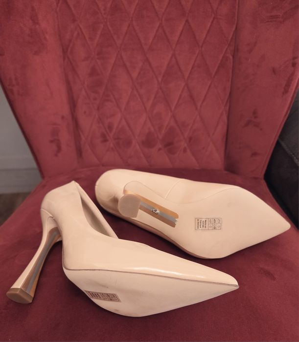 Pantofi lac nude, Sam Edelman, nr. 37