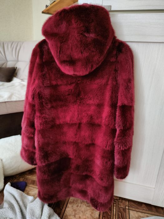 Продам норковую шубу