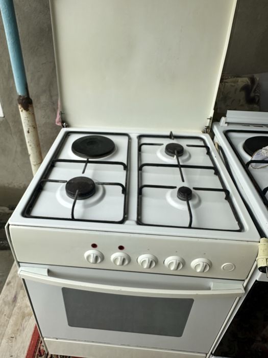 Продам Газ плита б/у
