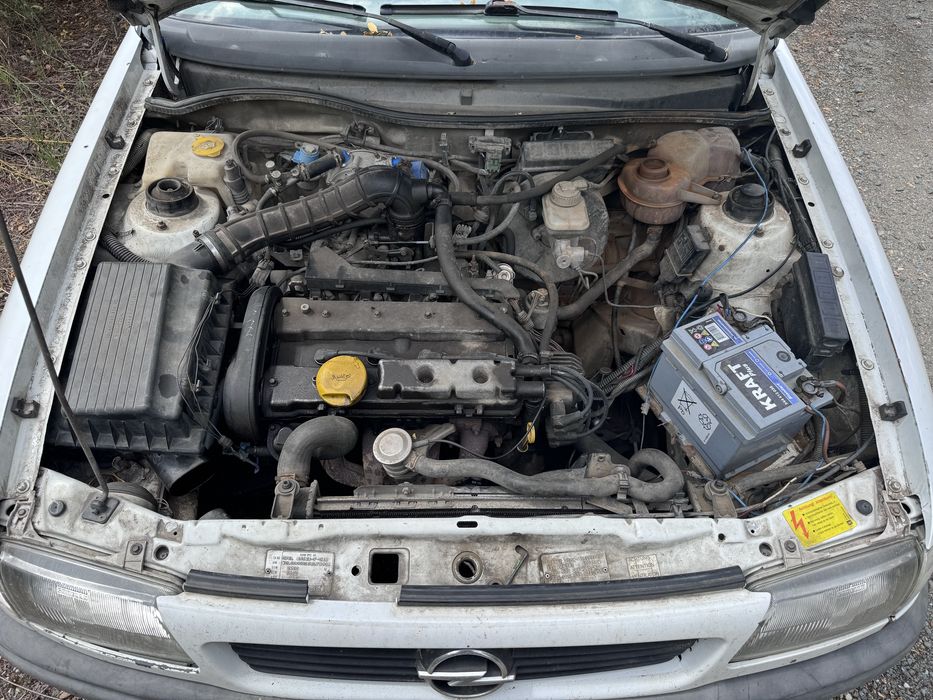 Opel Astra f 1.4i 16v 90hp На Части