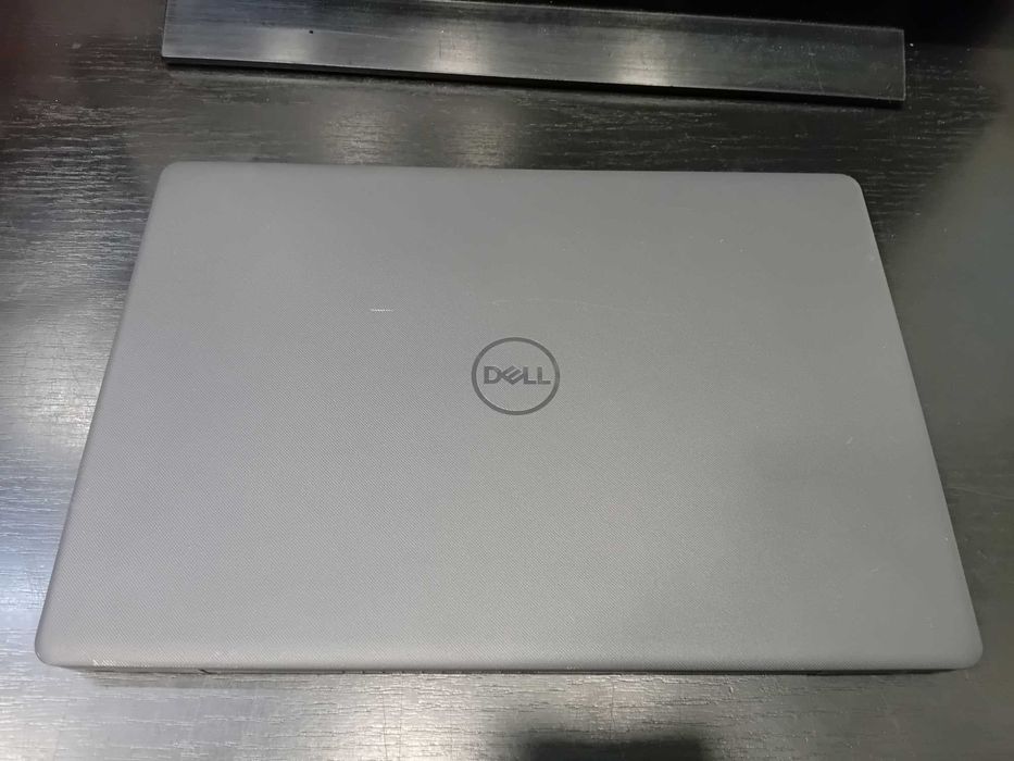 Hope Amanet P7/Laptop Dell Vostro 15 3000