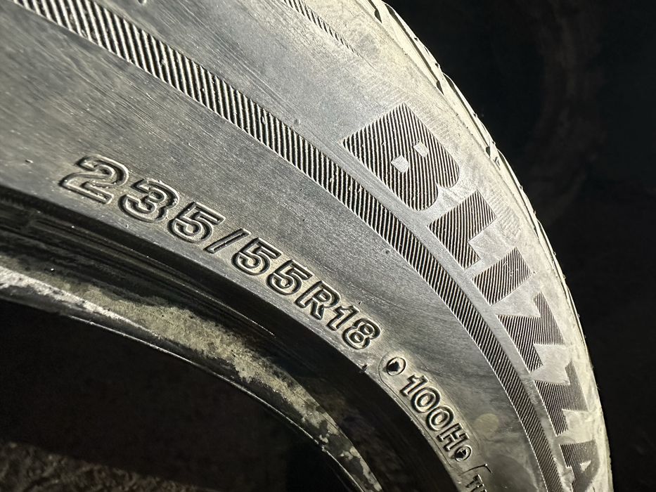 Шины 235/55R18 (2шт)
