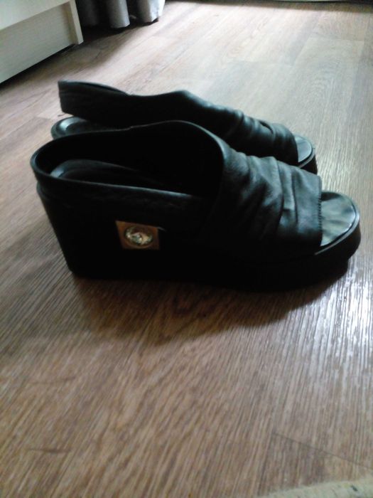 Продам Турецкие Босоножки