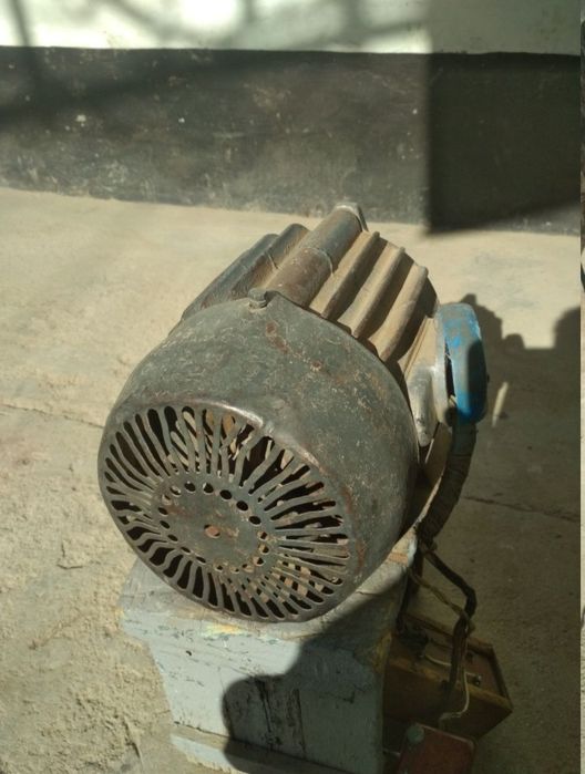 Продаётся мотор 1.5 киловатт