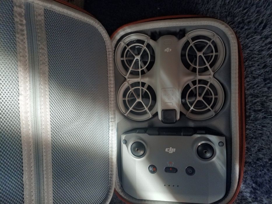 Дрон DJI neo fly combo