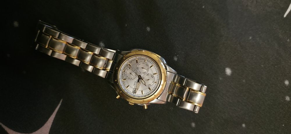 Vand ceas seiko rubine