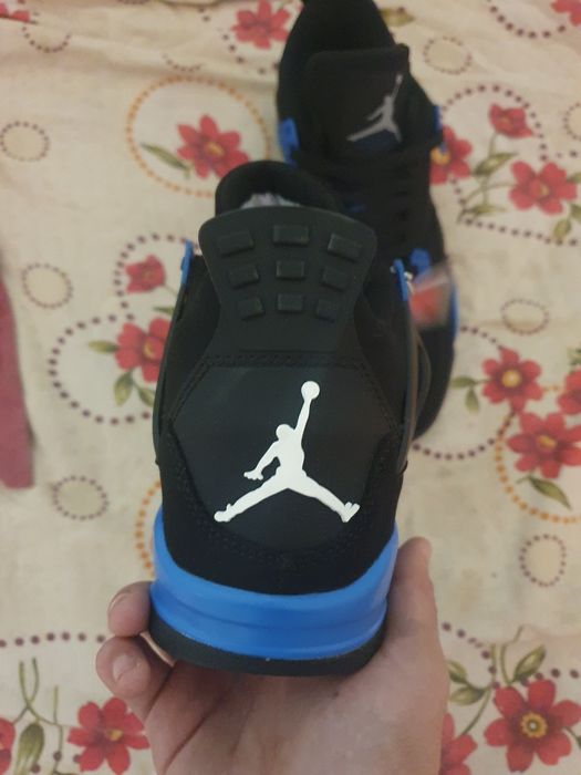 Jordan 4 blue thunder 44