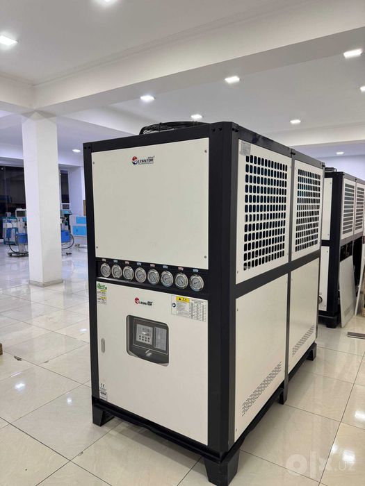 Промышленный чиллер Lesintor LXT-AC20 (20HP, 58 кВт, охлаждение воды)