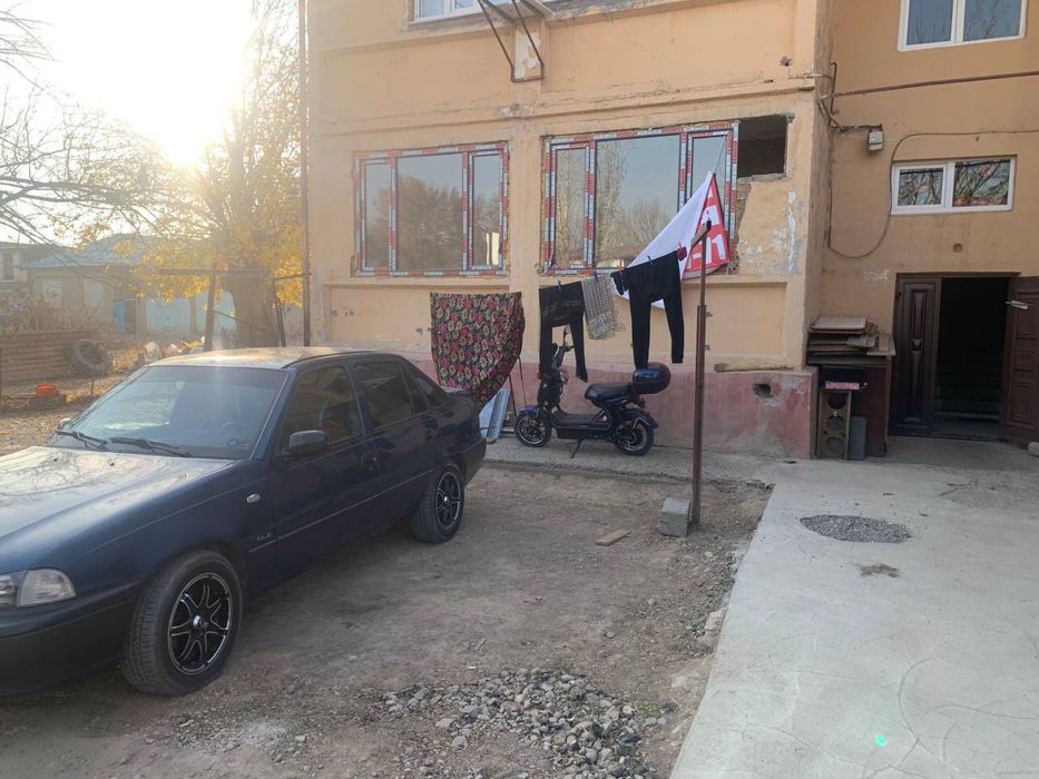 Эски Газалкентта квартира сотилади