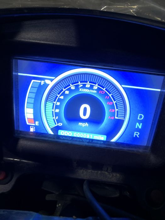 Продам квадроцикл почти новый