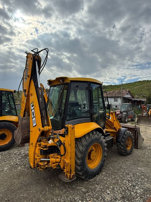 Buldoexcavator JCB 3CX  An 2007