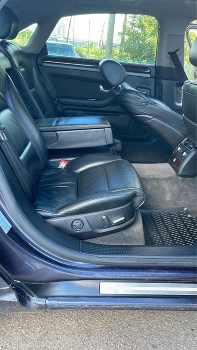 Продам авто Audi A8L