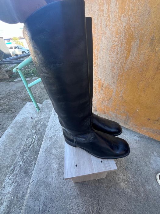 Срочно продаю хромовые сапоги