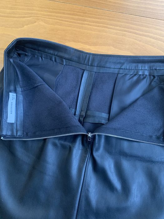 Кожена пола нова