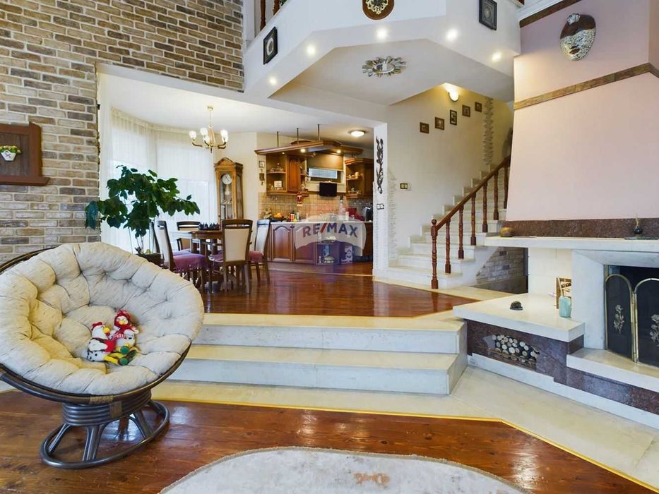 Продава се Къща в Варна, Виница - 271 кв.м за 819 €/кв.м - Снимка #5