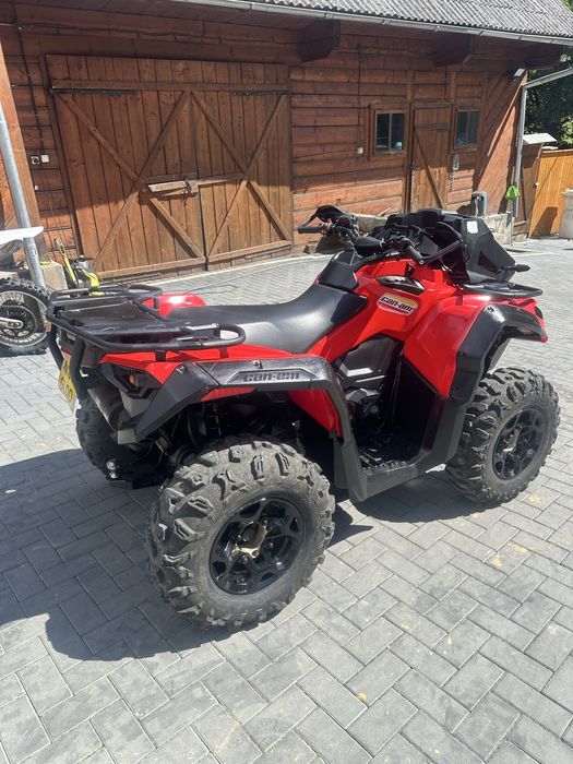 Can Am Outlander 4x4  atv quad