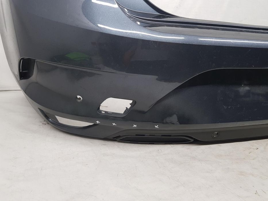 Bara spate Renault Megane 4 berlina dupa 2016