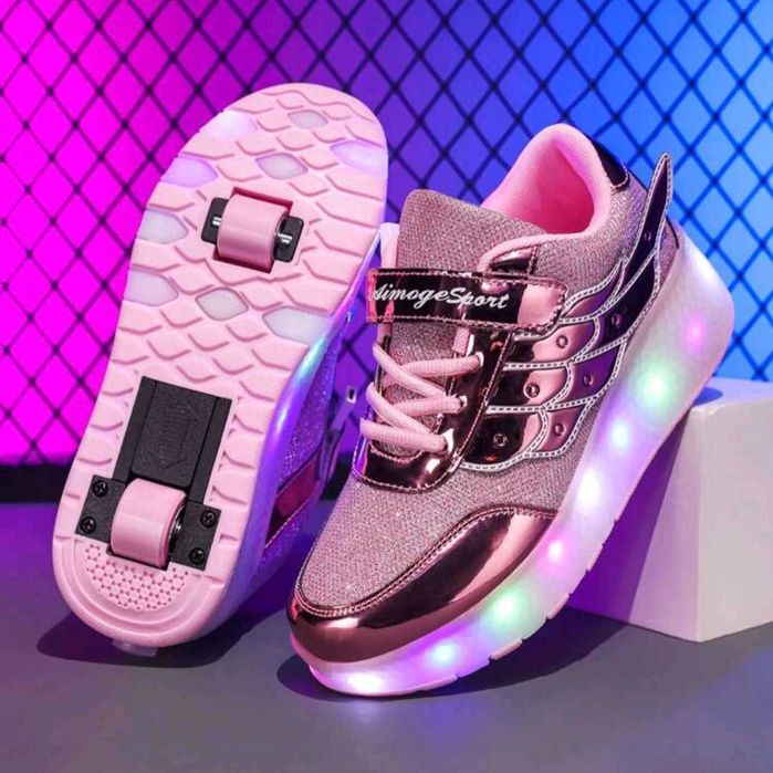 Adidasi fete, mar 35 noi cu role