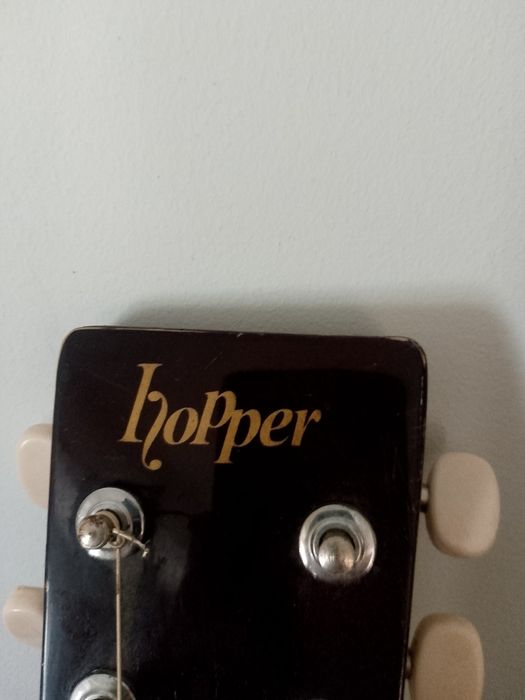 Продам Гитару Акустическую