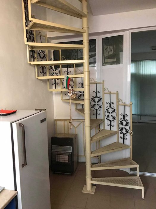 Дава се под наем Тристаен апартамент в Пловдив, Каменица 2 - 81 кв.м за 459 € - Снимка #9