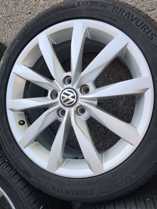 17" оригинални алуминиеви джанти за Vw Golf 5,6,7...