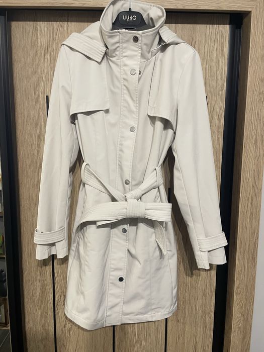 Тренч с качулка DKNY м размер