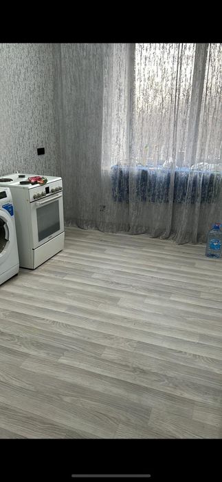 Продаётся трёхкомнатная квартира