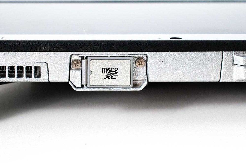 • Индустриален таблет Panasonic FZ-G1 MK5 10" IPS FHD i5-7300U/8GB/512GB SSD/BT/4G/GPS